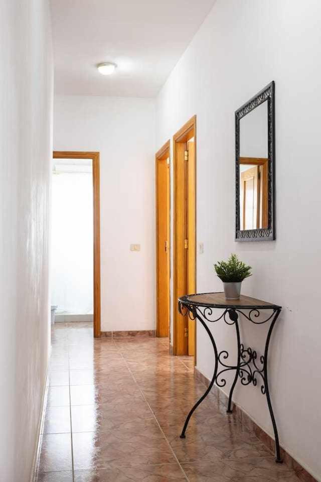 Desconecta En Candelaria Santa Cruz de Tenerife Bagian luar foto